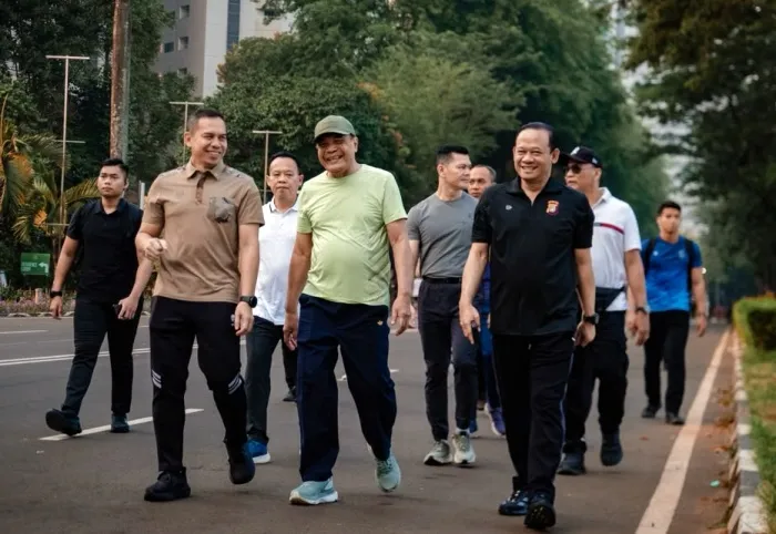 Sinyal Aman Ibu Kota, Tiga Jenderal Joging Bersama di GBK Jakarta