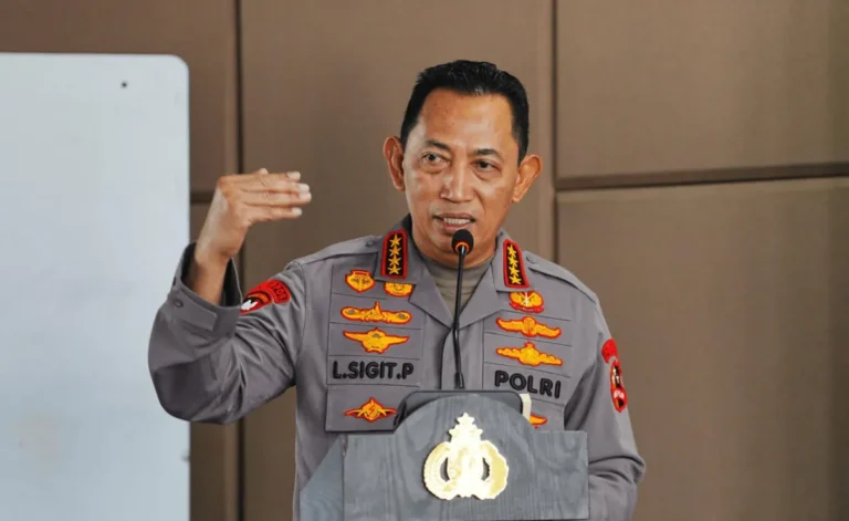 Kapolri Bidik Pidana 60 Korporasi Kasus Karhutla, Delapan Perusahaan Sedang Diusut