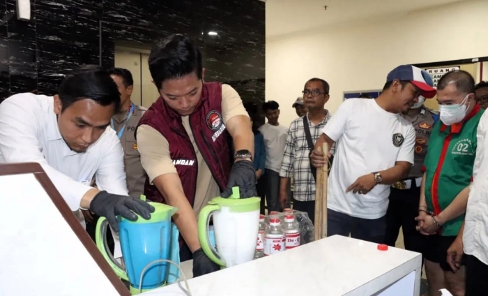 Cegah Barang Bukti Bocor, Polres Jakbar Musnahkan Narkoba Pakai Blender dan Air Accu