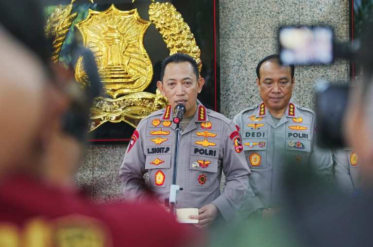 Kapolri Perintahkan Jajaran Langsung Turun Bantu Warga Terdampak Erupsi Gunung Anak Krakatau