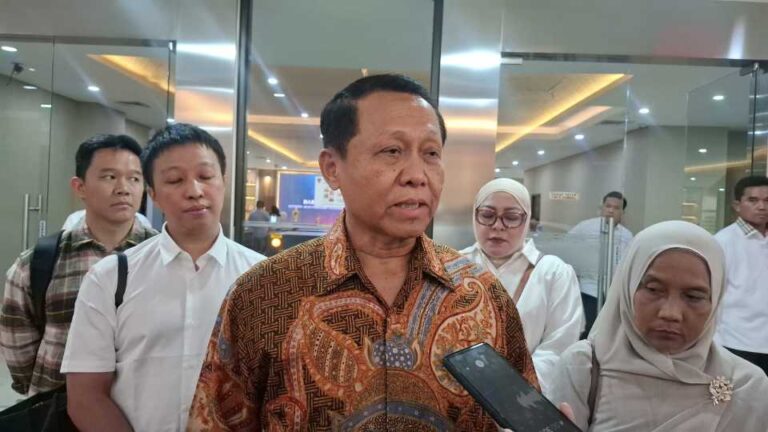 Bantah Kabur ke Singapura, Erick Soedjasa Fokus Berobat Kanker Usus