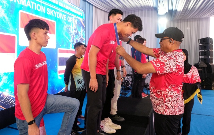 Polri Garansi Kesuksesan Kejuaraan Indoor Skydiving Internasional 2026
