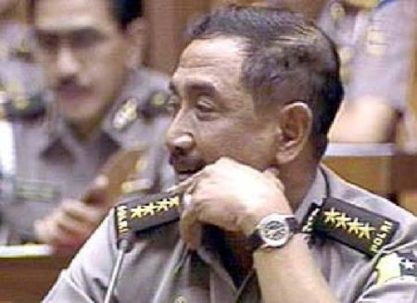 Surojo Bimantoro, Dua Kali Jadi Kapolri di Pusaran Badai Politik