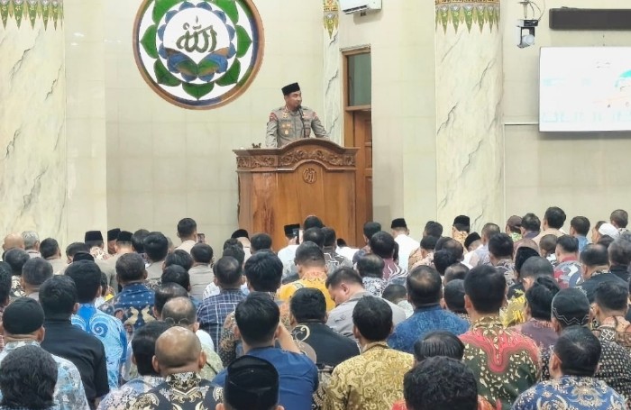 Ceramah Sejuk Kapolri di Mimbar Jumat Masjid Al-Ikhlas Mabes Polri