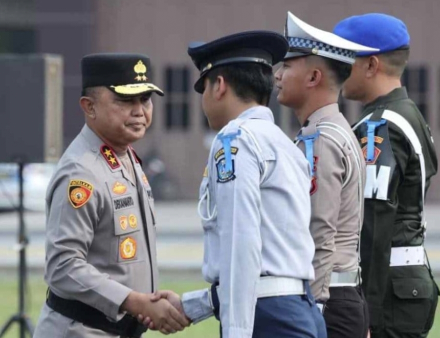Ini Dia Strategi Gamblang Kapolda Jatim Irjen Dekananto Tekan Angka Kecelakaan Lalu Lintas Lewat Operasi Patuh Semeru 2026