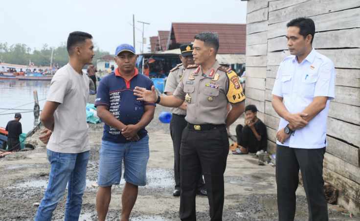 Laksanakan Quick Wins Kapolri, Kapolda Bengkulu Hadirkan Solusi Kesulitan Nelayan Pulau Baai