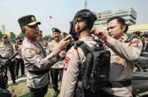 Terjunkan Pasukan BKO Percepat Padamkan Karhutla, Irjen Dekananto Tegaskan Polisi Harus Bermanfaat untuk Masyarakat