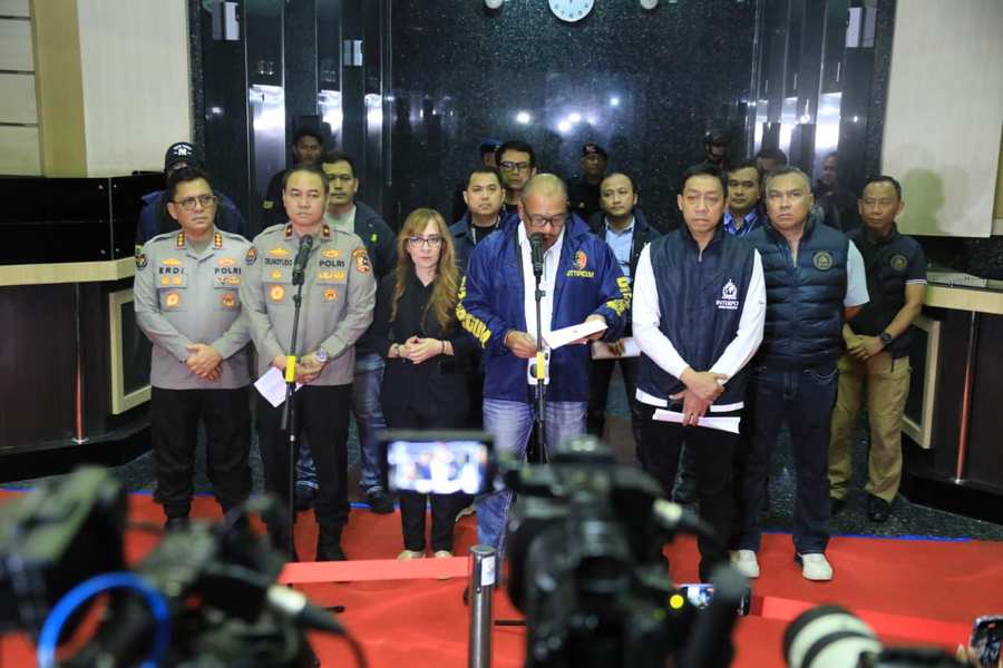 321 WNA Ditangkap, Judi Online Internasional Dibongkar di Hayam Wuruk