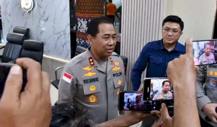 Kapolda NTT Perintahkan Jajaran Prioritaskan Evakuasi Korban Gempa Flores